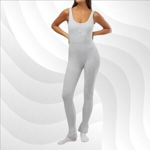 2/$50 WeWoreWhat Heather Grey Henley Flare Jumpsuit Size S | Casual & Chic